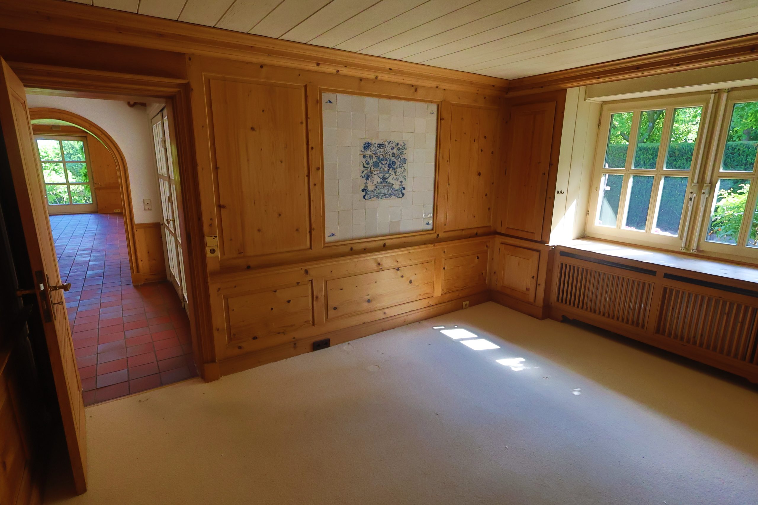 Büro EG