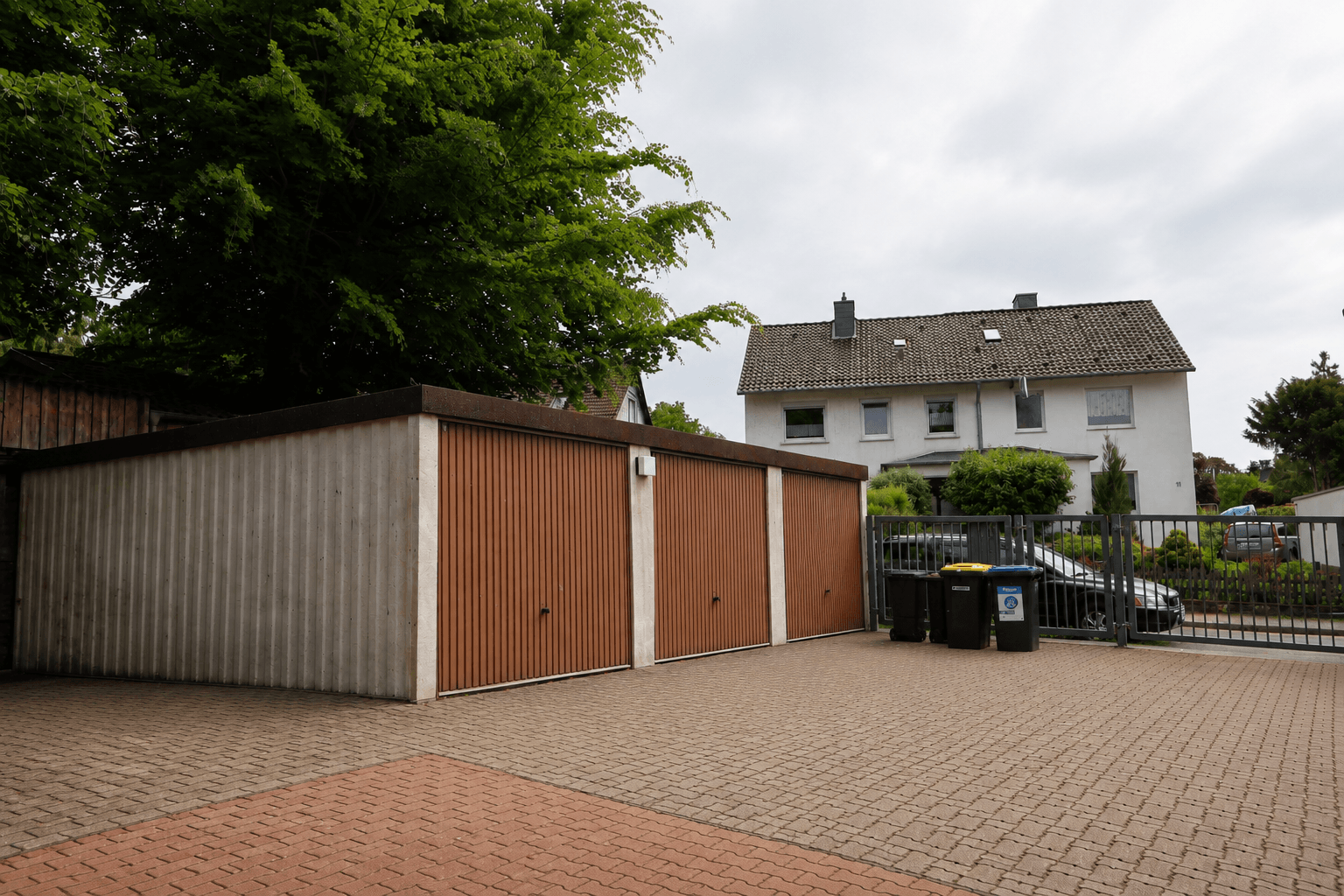 Garage