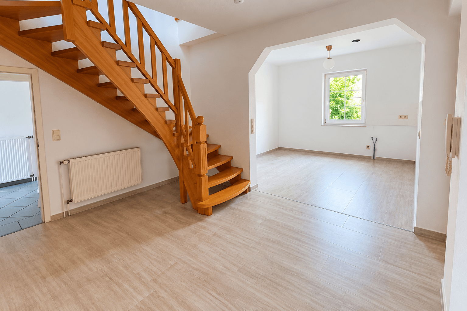 Holztreppe+Küche